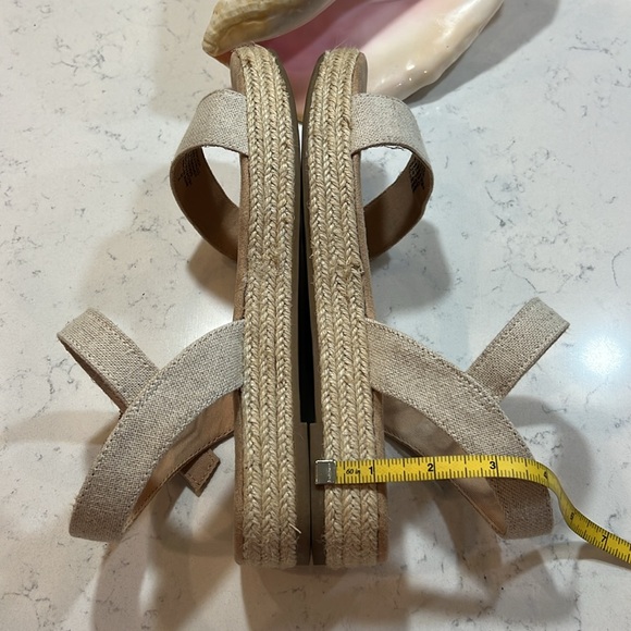 Old Navy canvas, platform sandals, size 9 - Picture 12 of 14